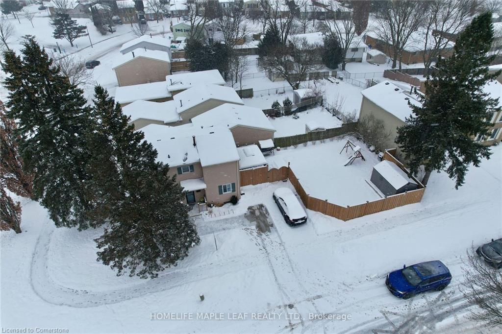 73 Timberlane Crescent Property Photo