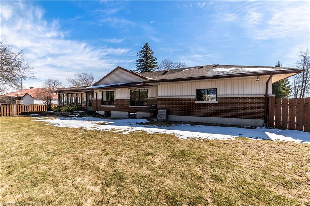 11 Lloyd Street Property Photo 46