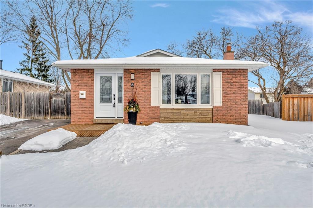 5 Thistledown Drive Property Photo