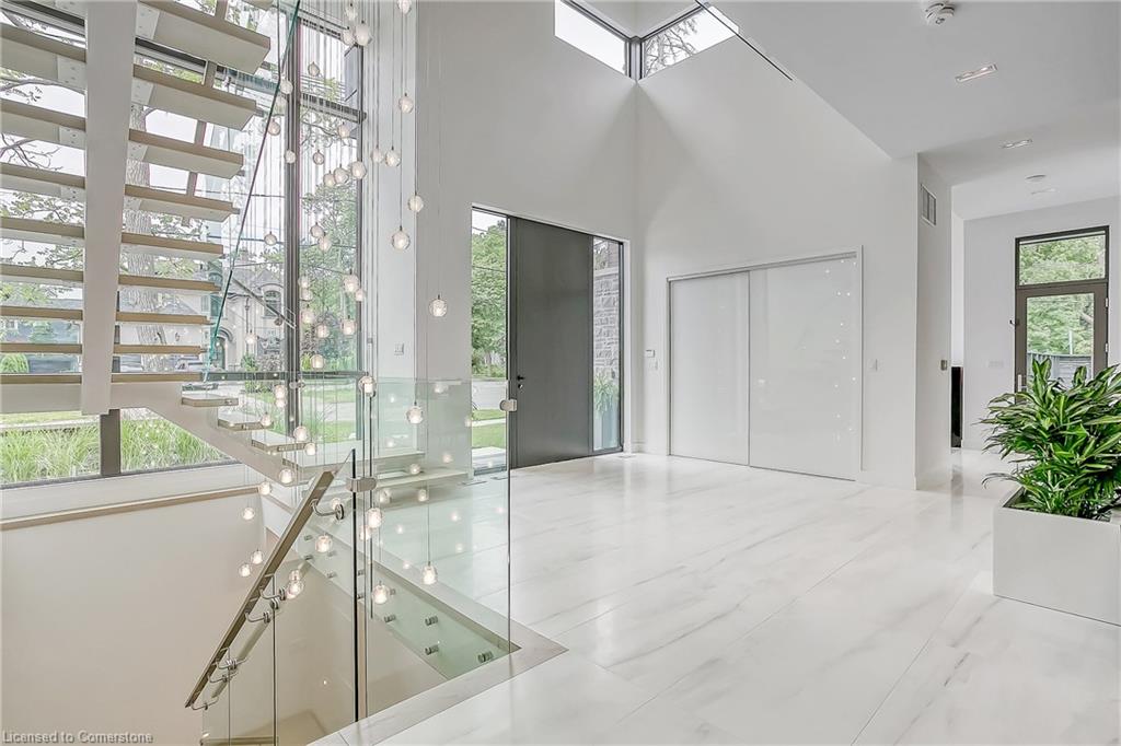 421 Chartwell Road Property Photo 3