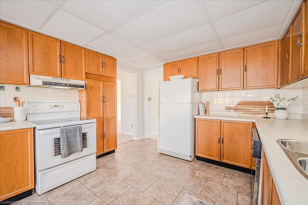 3161 Longmeadow Road Property Photo 15