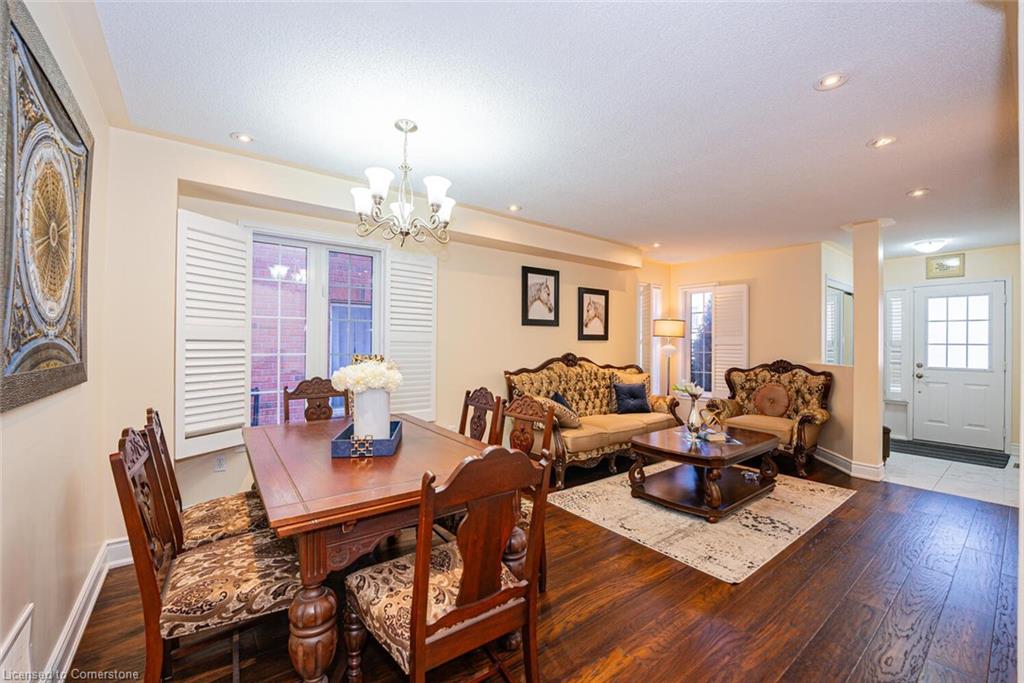 12 Spencer Drive Property Photo 5
