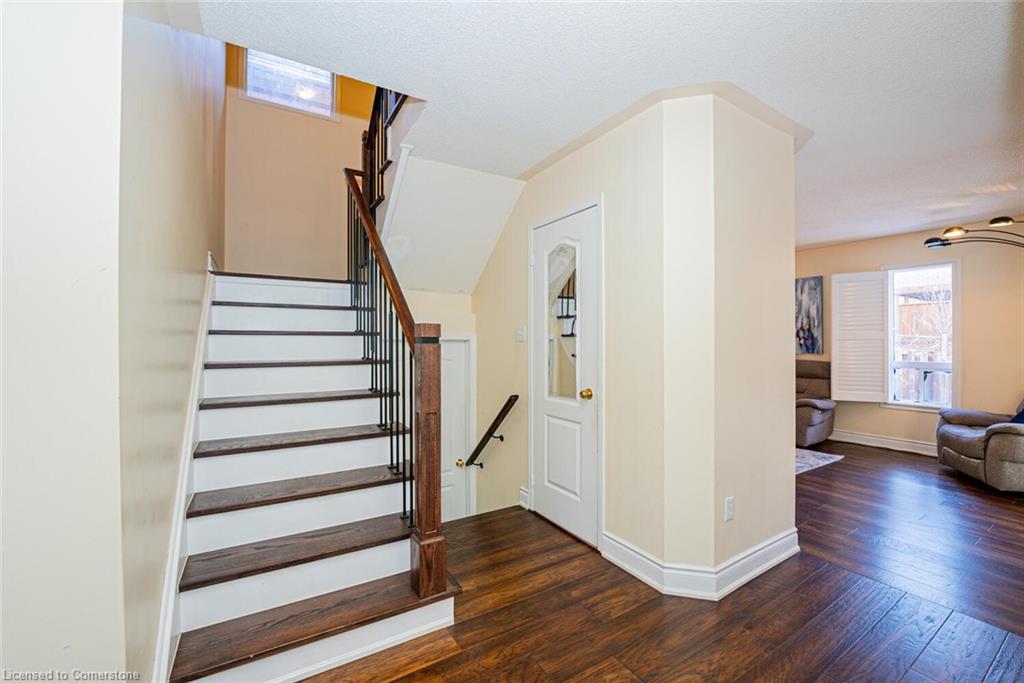12 Spencer Drive Property Photo 11