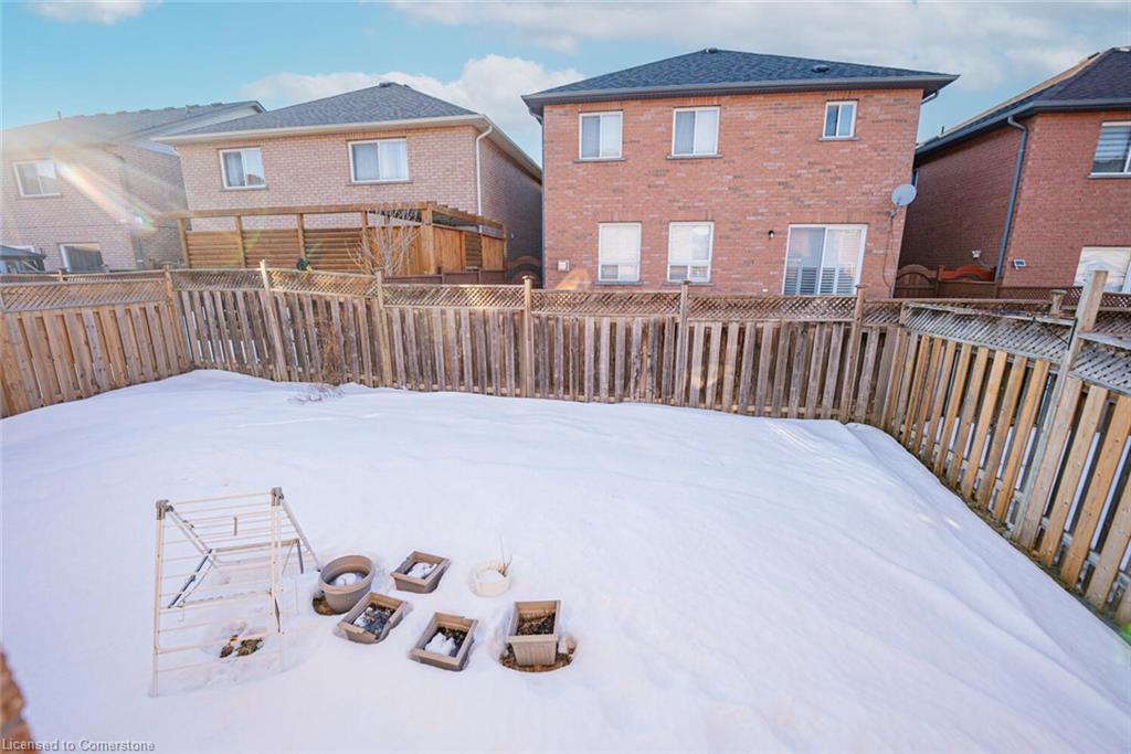 12 Spencer Drive Property Photo 29