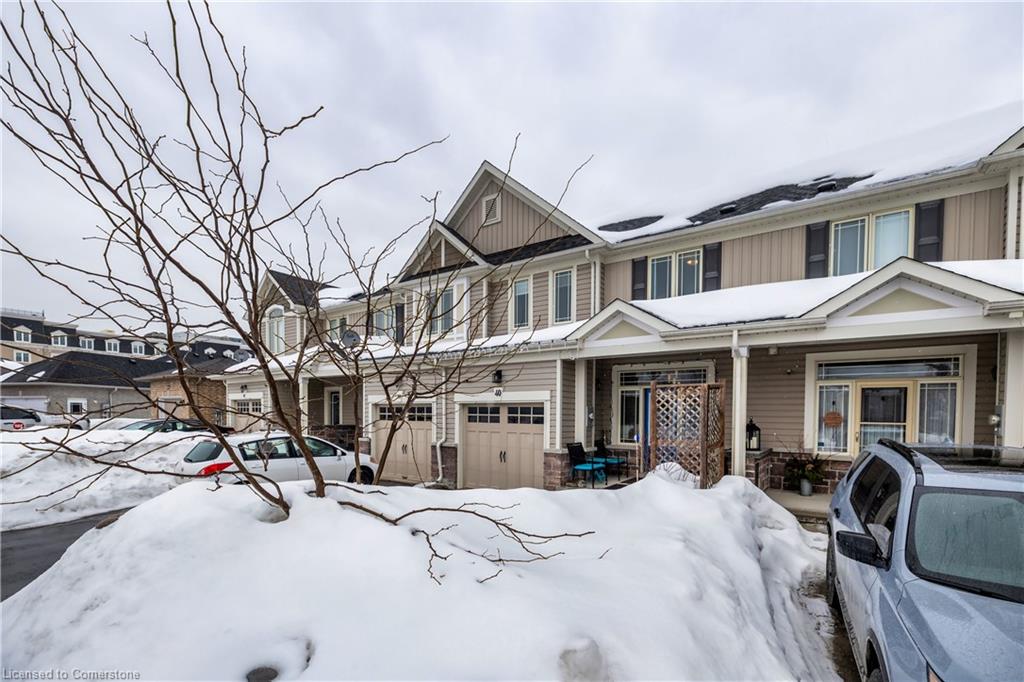Leslie Frost Public School Real Estate Listings Main Image