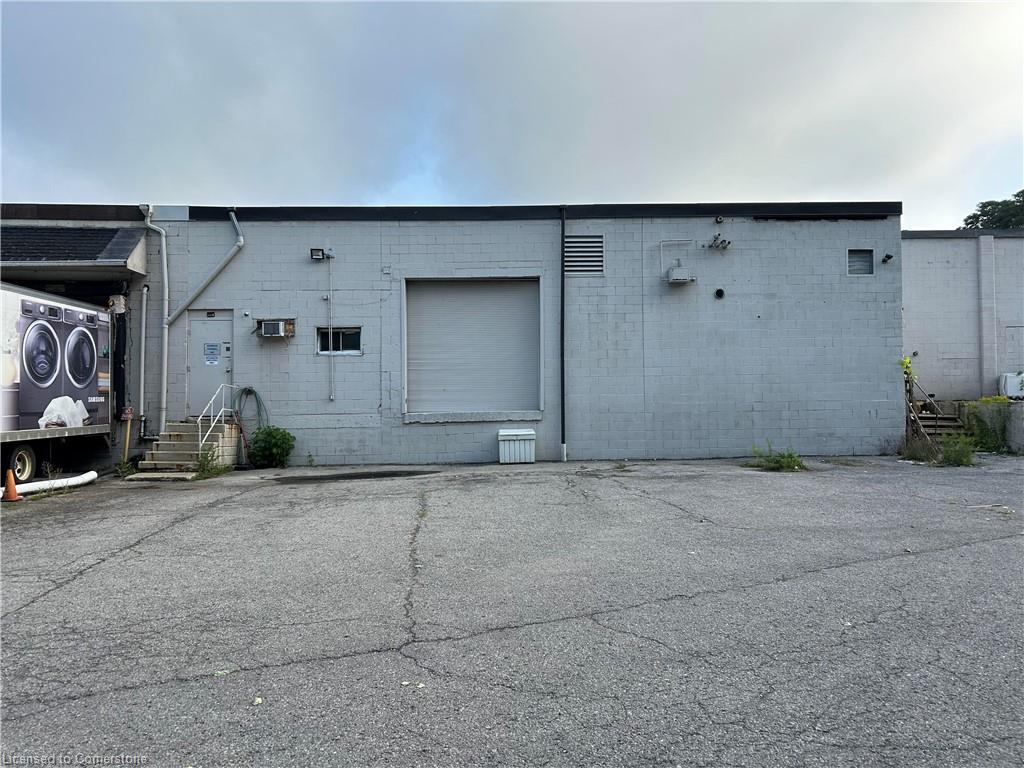 80 Second Avenue W Property Photo 2