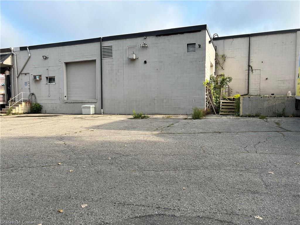 80 Second Avenue W Property Photo 3