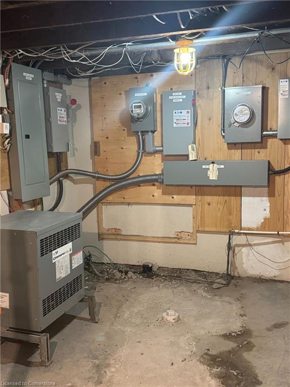 1439 Main Street E Property Photo 17