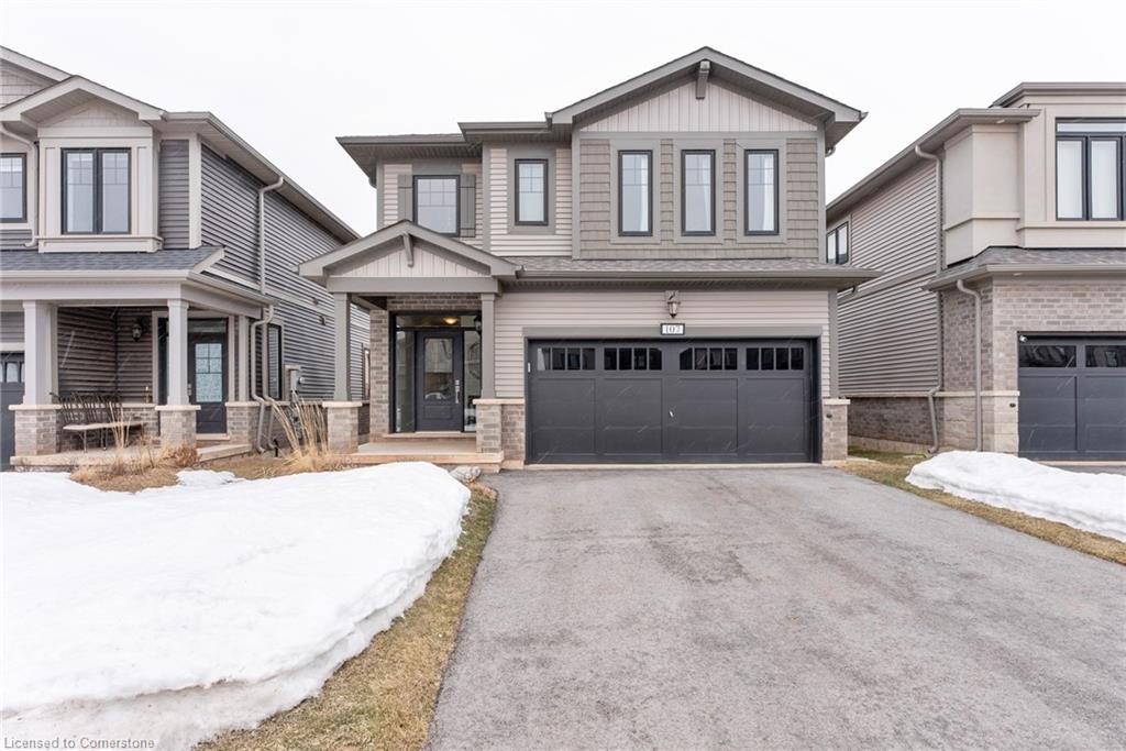 107 Starfire Crescent Crescent Property Photo