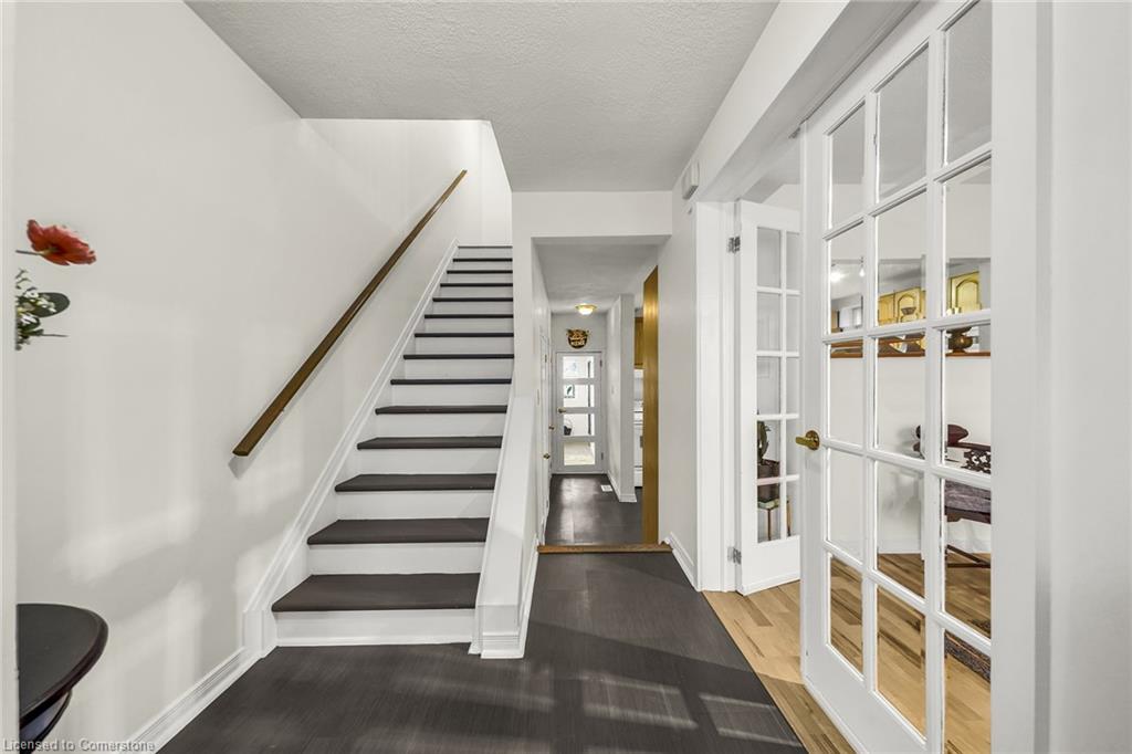 19 Railway Street Property Photo 7