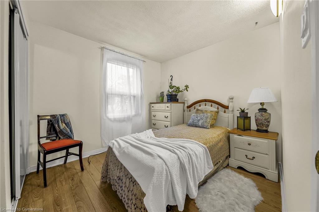 19 Railway Street Property Photo 22