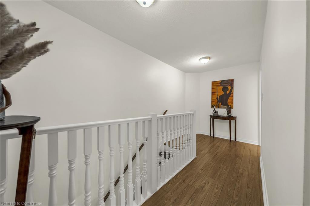 19 Railway Street Property Photo 24