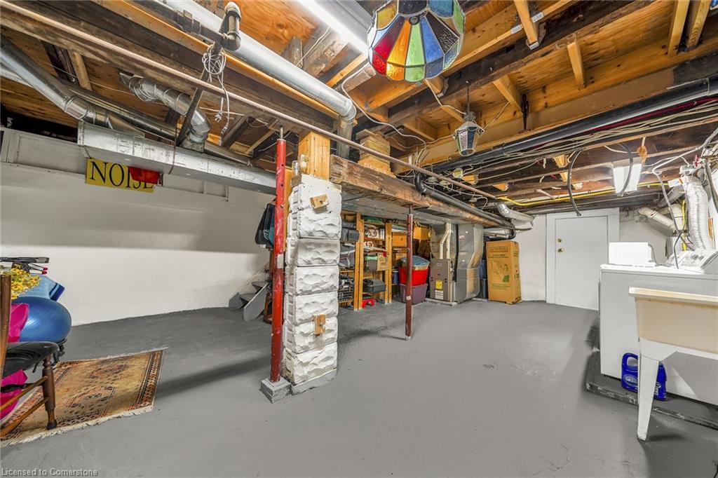 19 Railway Street Property Photo 27