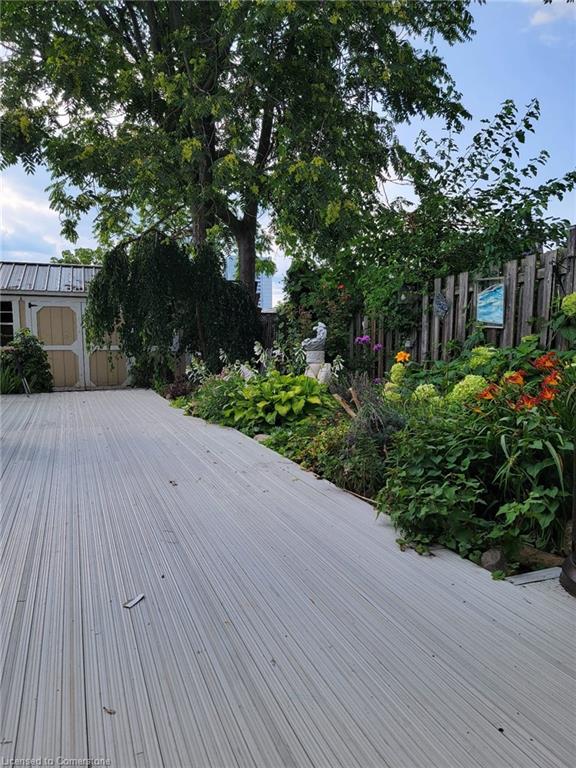 19 Railway Street Property Photo 38