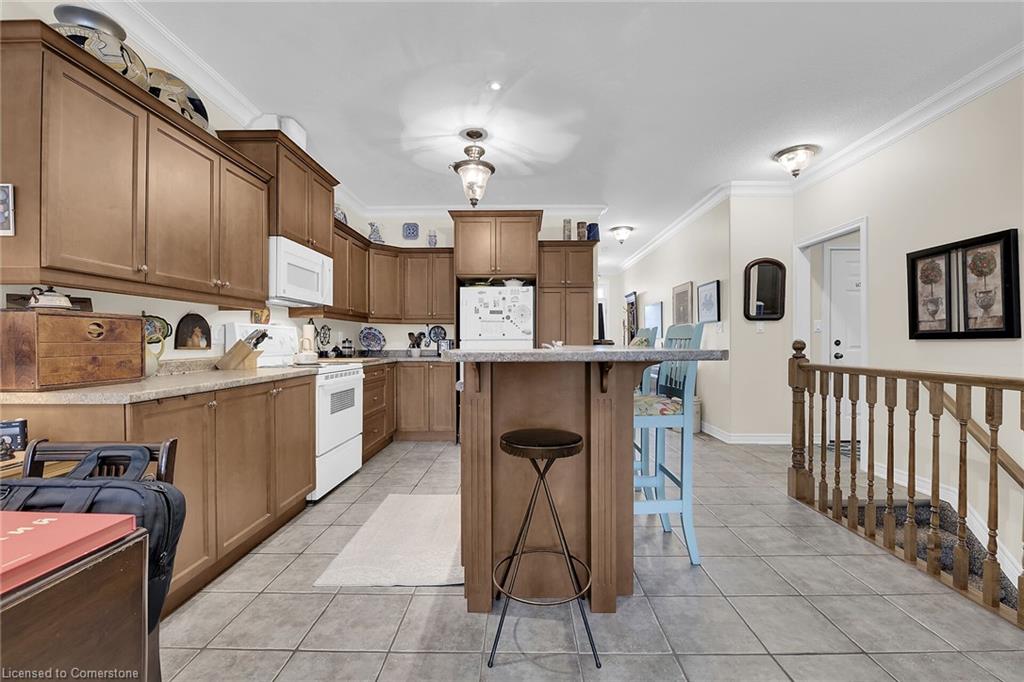 15 Iron Bridge Court Property Photo 8