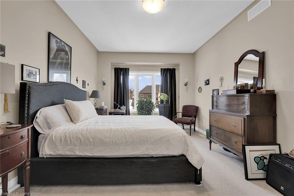 15 Iron Bridge Court Property Photo 24