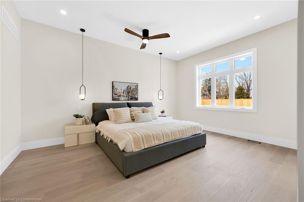 2468 Cockshutt Road Property Photo 21