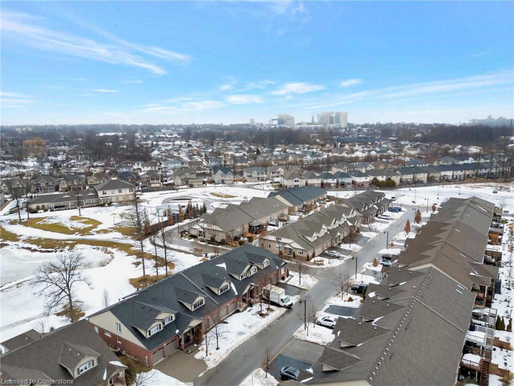 7711 Green Vista Gate Property Photo 4
