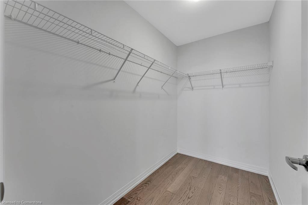 7711 Green Vista Gate Property Photo 28