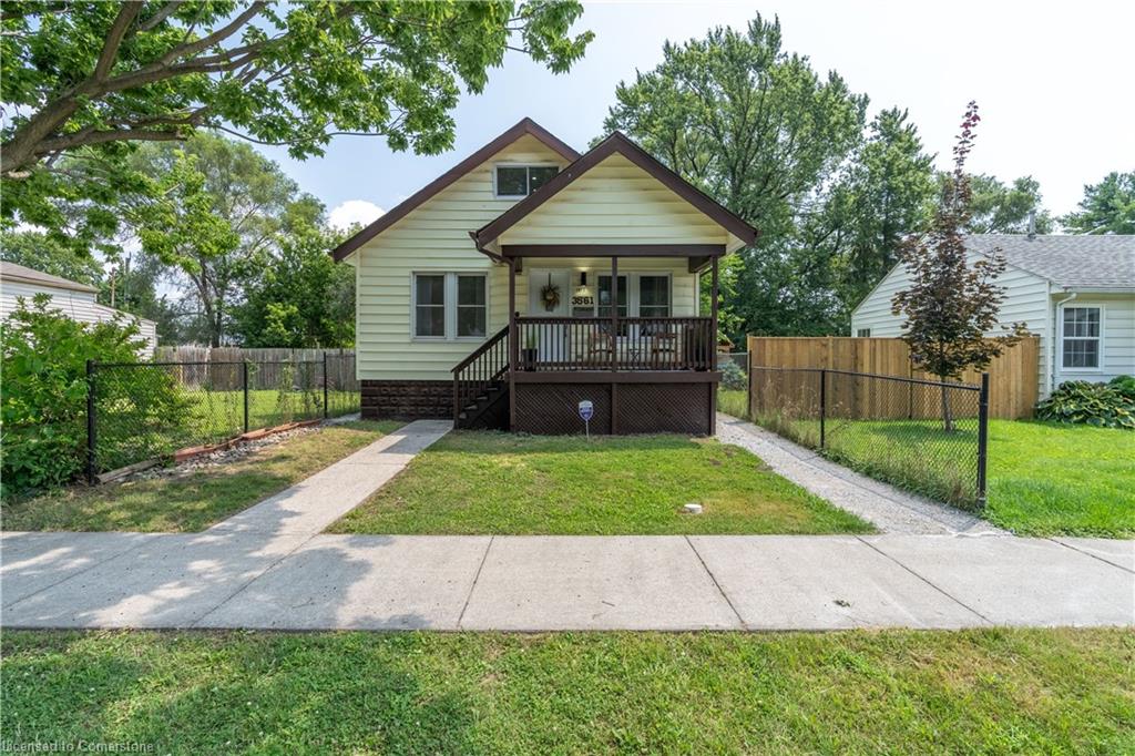 3561 King Street Property Photo