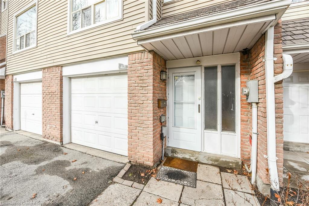47-47 Ellis Drive Property Photo 3