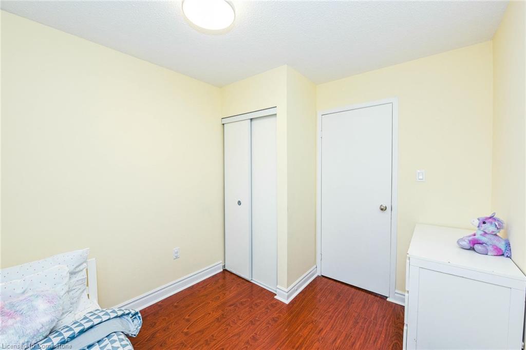 47-47 Ellis Drive Property Photo 8