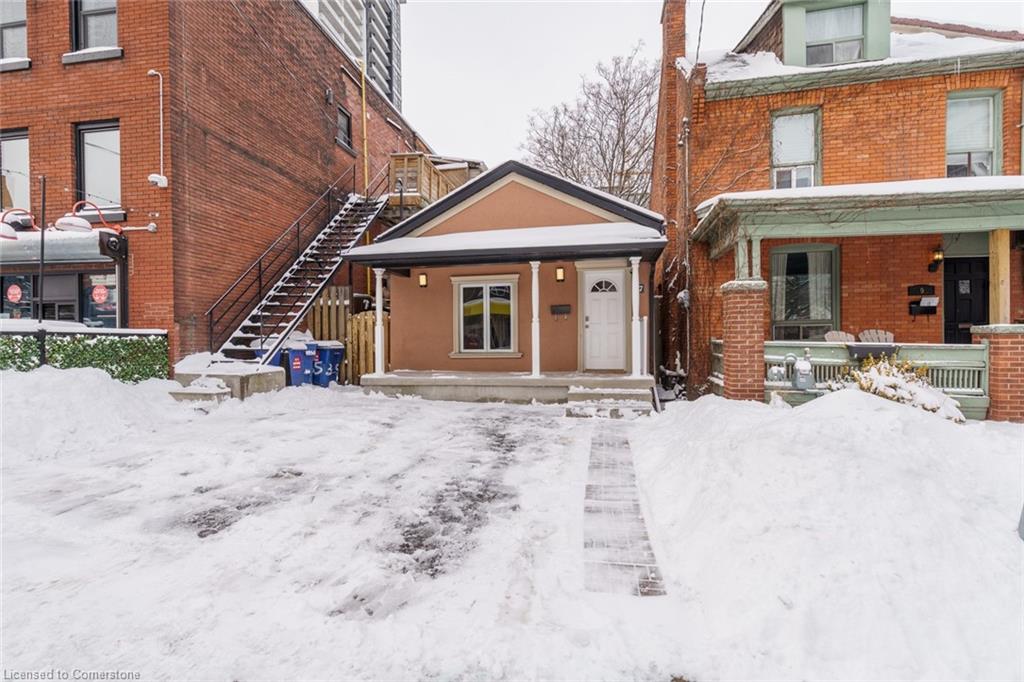 7 Hess Street N Property Photo