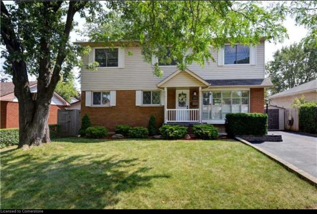 5372 Spruce Avenue Property Photo