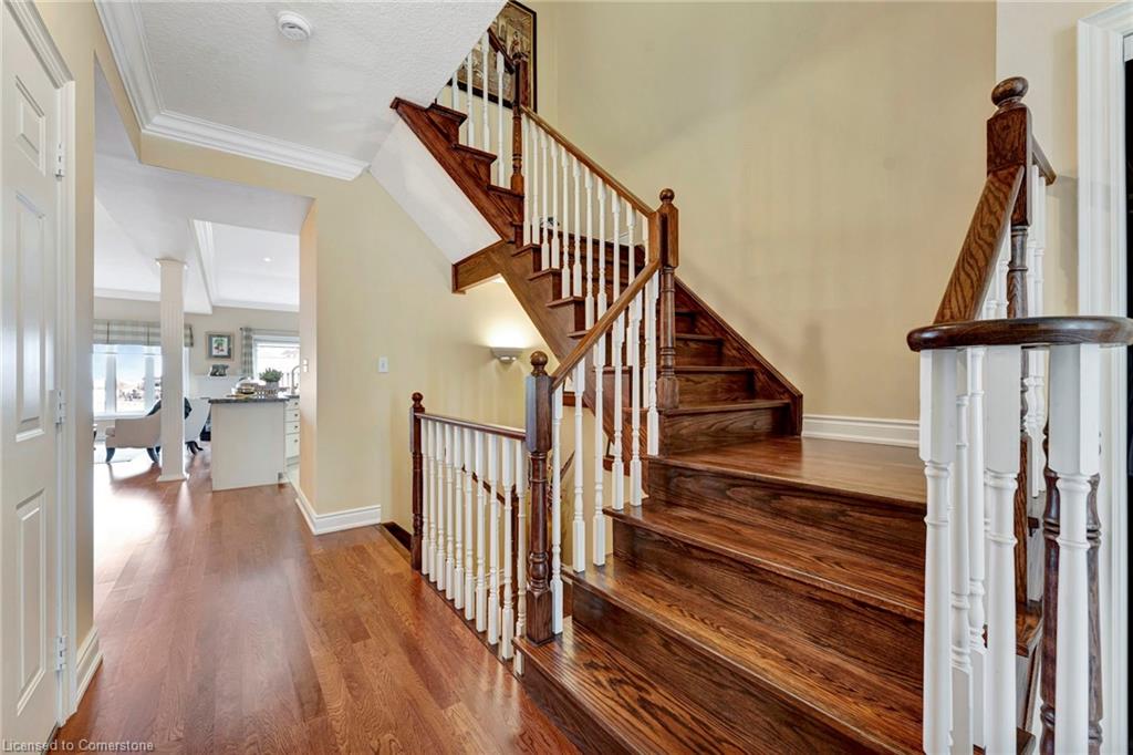 10-31 Sunvale Place Property Photo 5