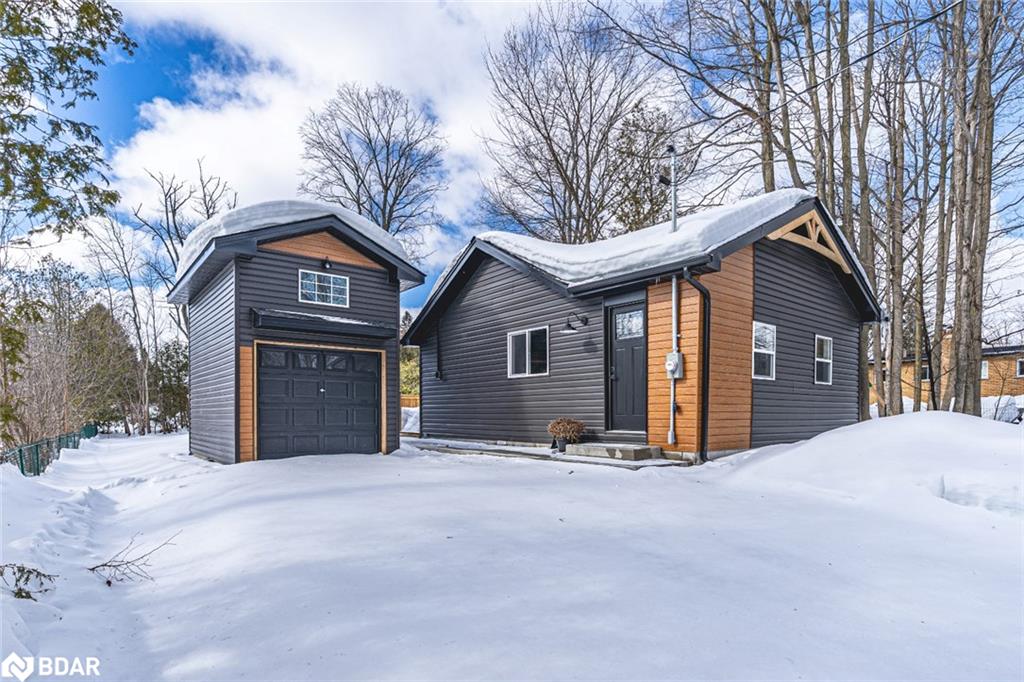 6 Blackman Boulevard Property Photo