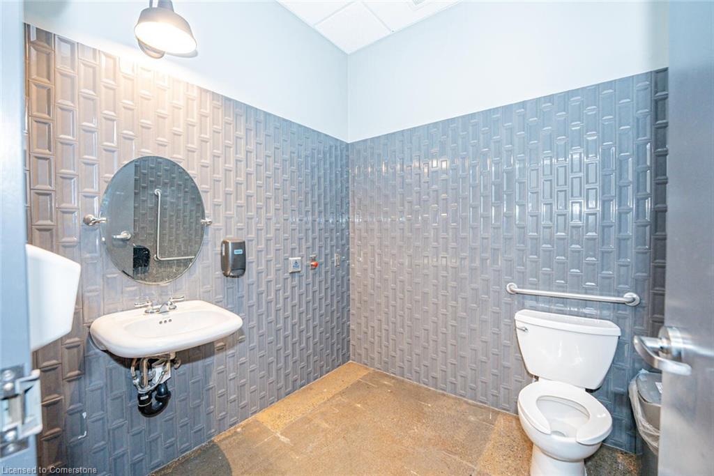 5955 Latimer Drive Property Photo 36