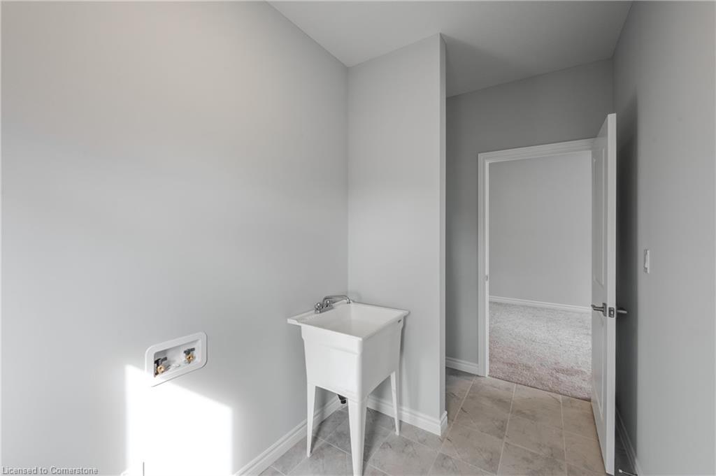 6 Becker Street Property Photo 23