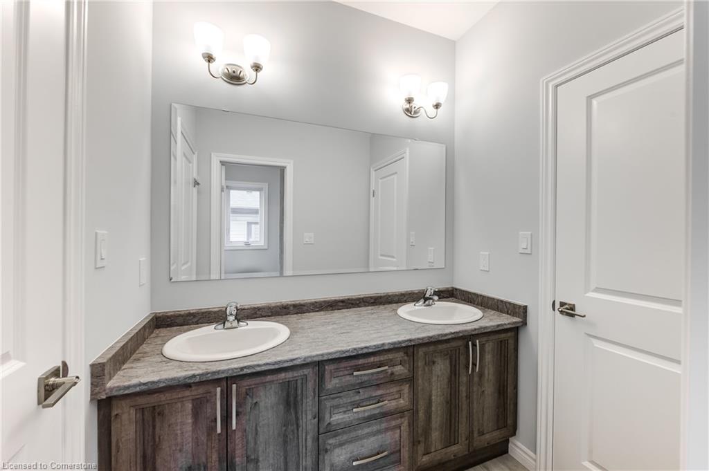 6 Becker Street Property Photo 30
