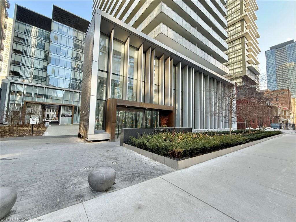 5406-50 Charles Street E Property Photo 1