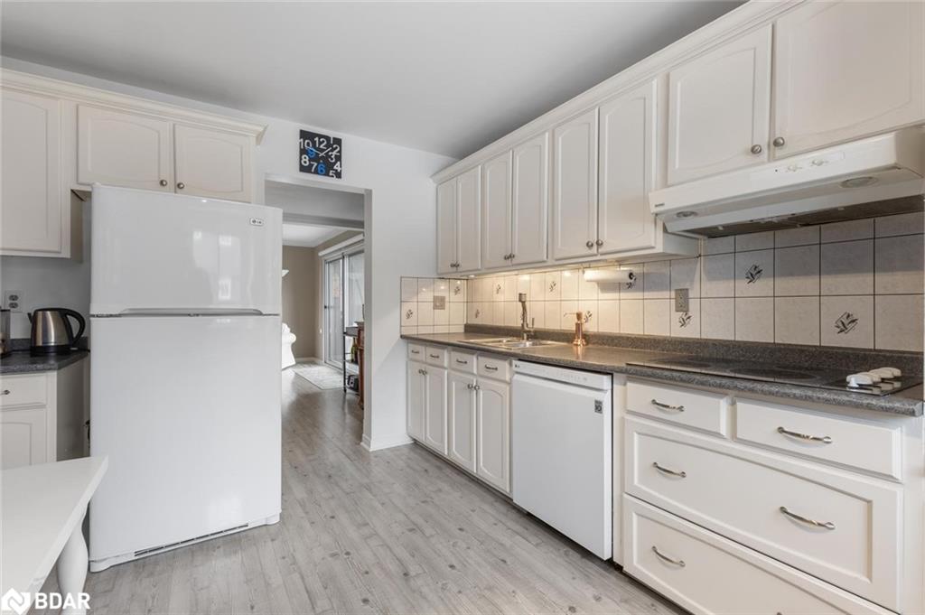 36-6855 Glen Erin Drive Property Photo 8