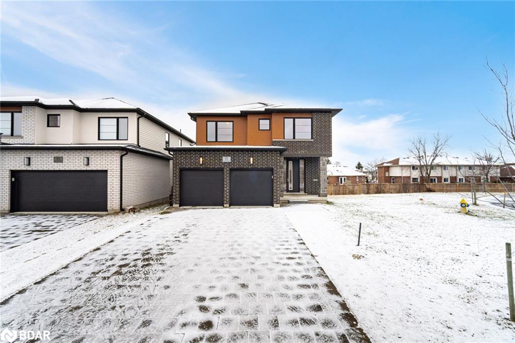 17 Welch Court Property Photo 2