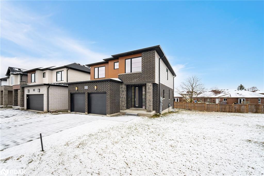 17 Welch Court Property Photo 3