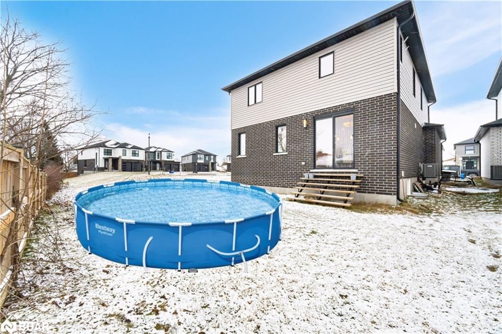 17 Welch Court Property Photo 37