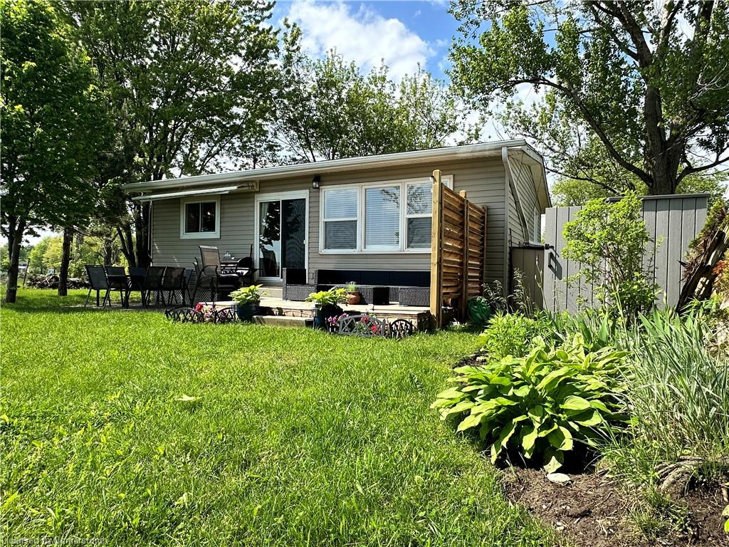 25 Erie Heights Line Property Photo 42