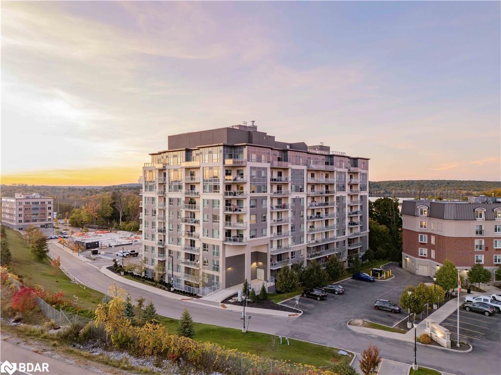 207-58 Lakeside Terrace Property Photo