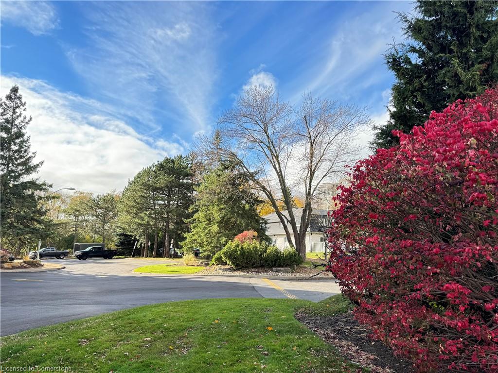 608-265 Westcourt Place Property Photo 2