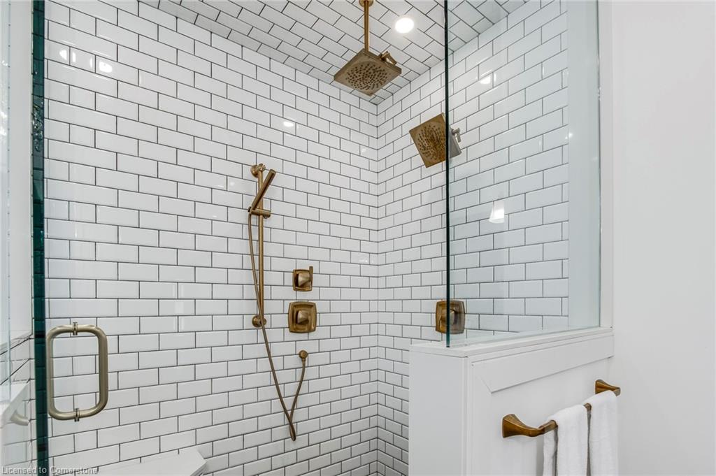 340 Wardell Street Property Photo 22