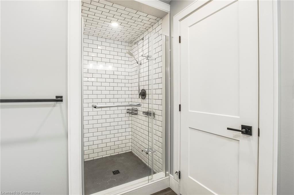 340 Wardell Street Property Photo 32