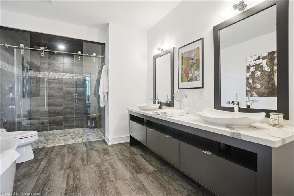 206-2060 Lakeshore Road Property Photo 20