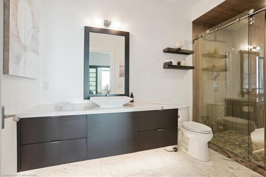 206-2060 Lakeshore Road Property Photo 22