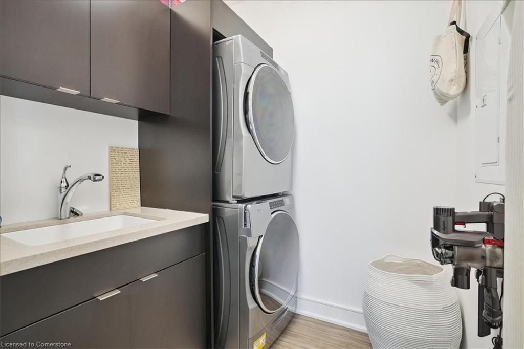 206-2060 Lakeshore Road Property Photo 29