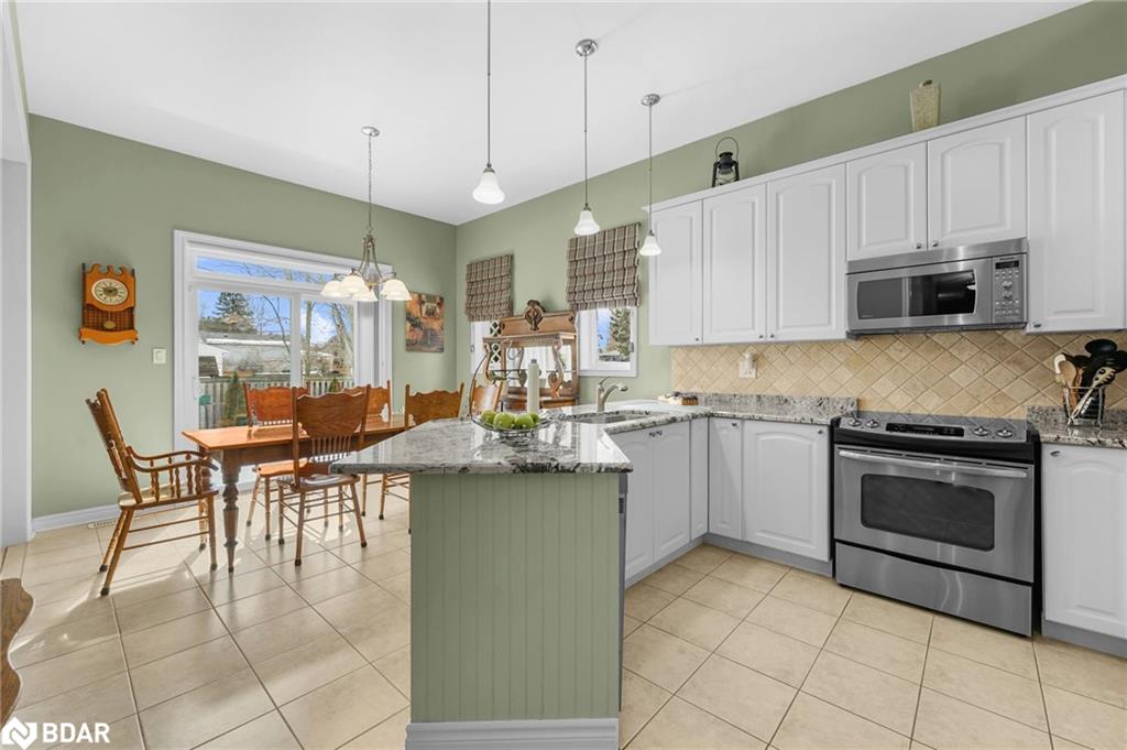 31 Collier Crescent Property Photo 13