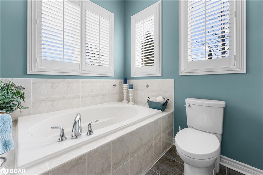 31 Collier Crescent Property Photo 23