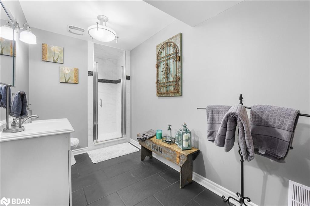 31 Collier Crescent Property Photo 34