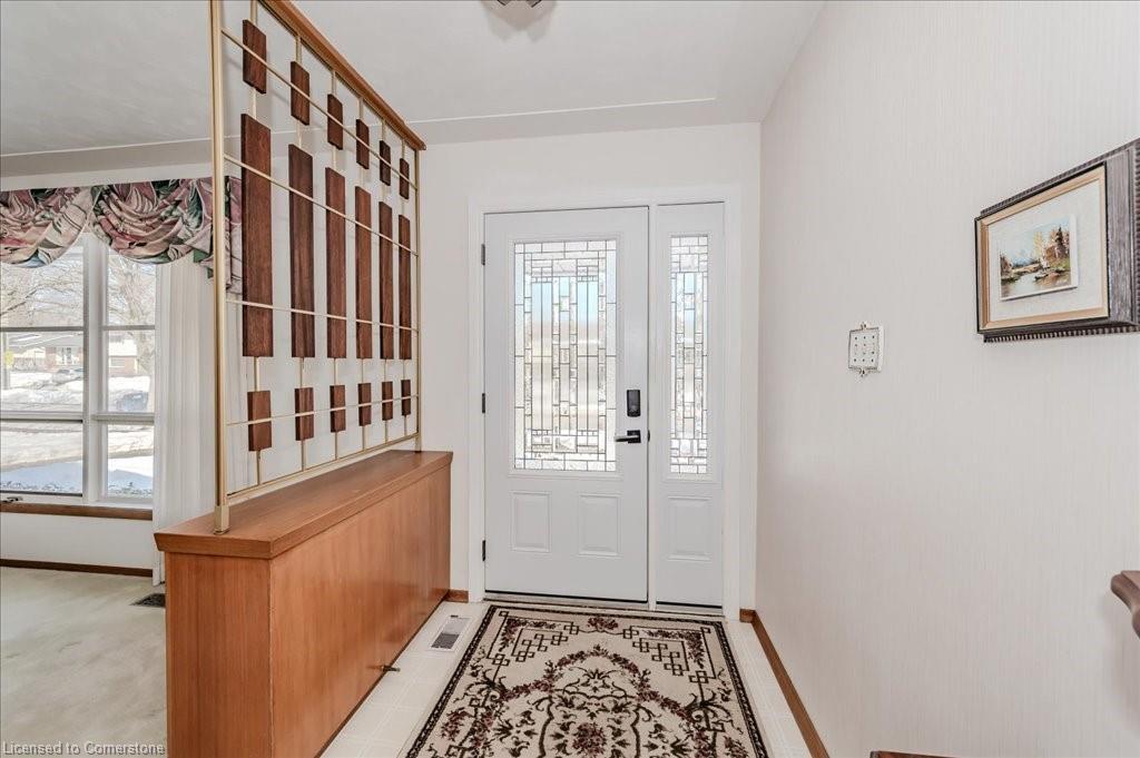 395 Forest Hill Drive Property Photo 5
